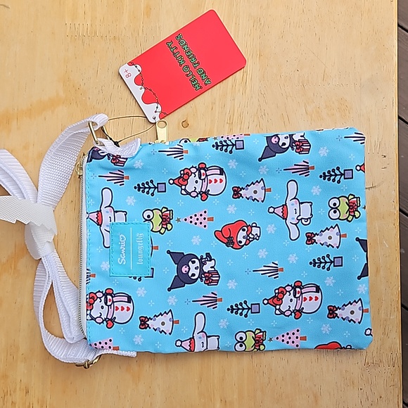 SANRIO HELLO KITTY AND FRIENDS CROSSBODY BAG - Picture 4 of 11